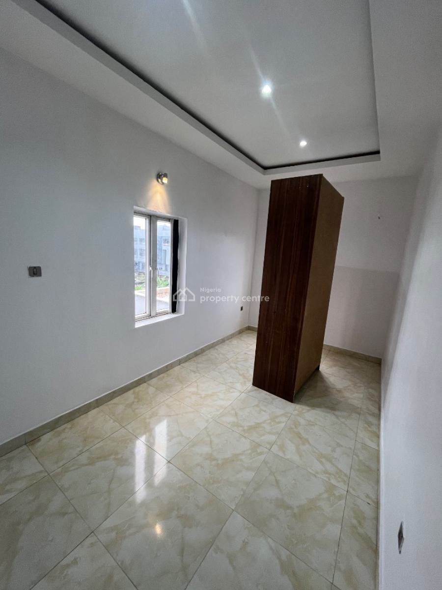 Luxury Excellent Spacious 3 Bedroom Flat with 24 Hours Light, Abraham Adesanya, Ajah, Lagos, Flat / Apartment for Rent
