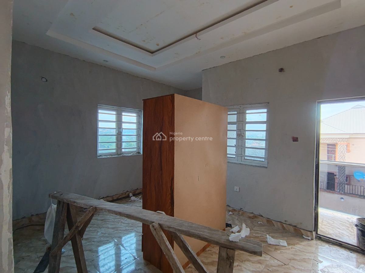 2 Bedroom Flat, Elepe Ijede Road, Ikorodu, Lagos, Flat / Apartment for Rent