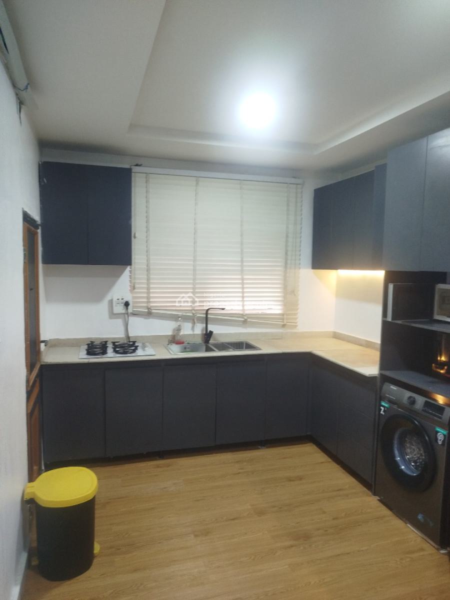 Furnished 3 Bedroom Apartment, Off Morovia, Wuse 2, Abuja, Flat / Apartment for Rent