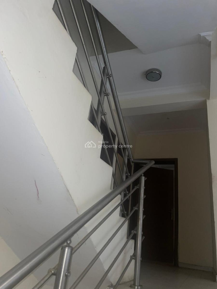 4 Bedroom Terrace Duplex with 1 Bq in a Serviced Estate, Famewo Street Off Freedom Way, Lekki Phase 1, Lekki, Lagos, Terraced Duplex for Rent