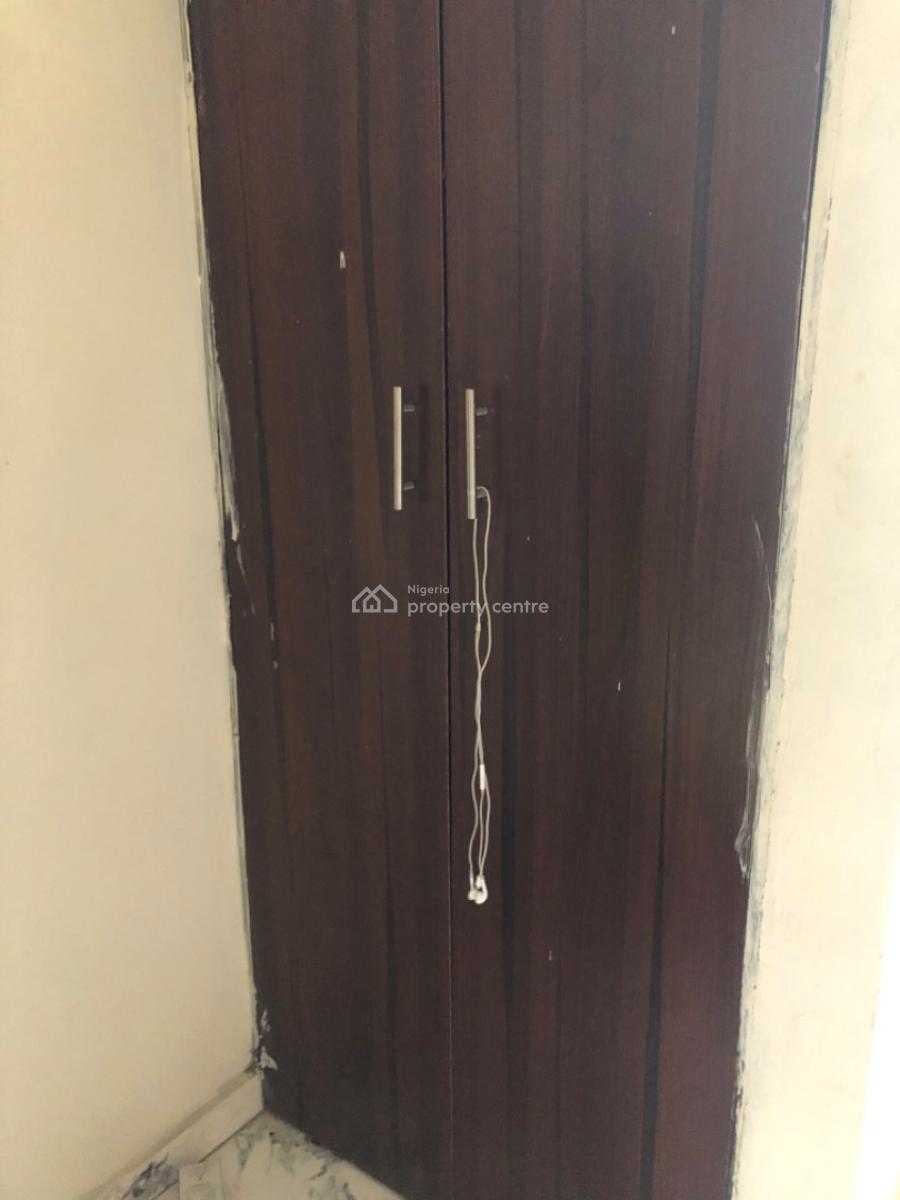 Semi-furnished Studio Apartment, Yaba, Lagos, Self Contain (single Rooms) for Rent