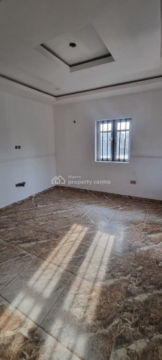 Spacious 2 Bedroom Flat on 2nd Floor, Off Okunajah Junction Atican Beach Estate Road, Lekki, Lagos, Flat / Apartment for Rent