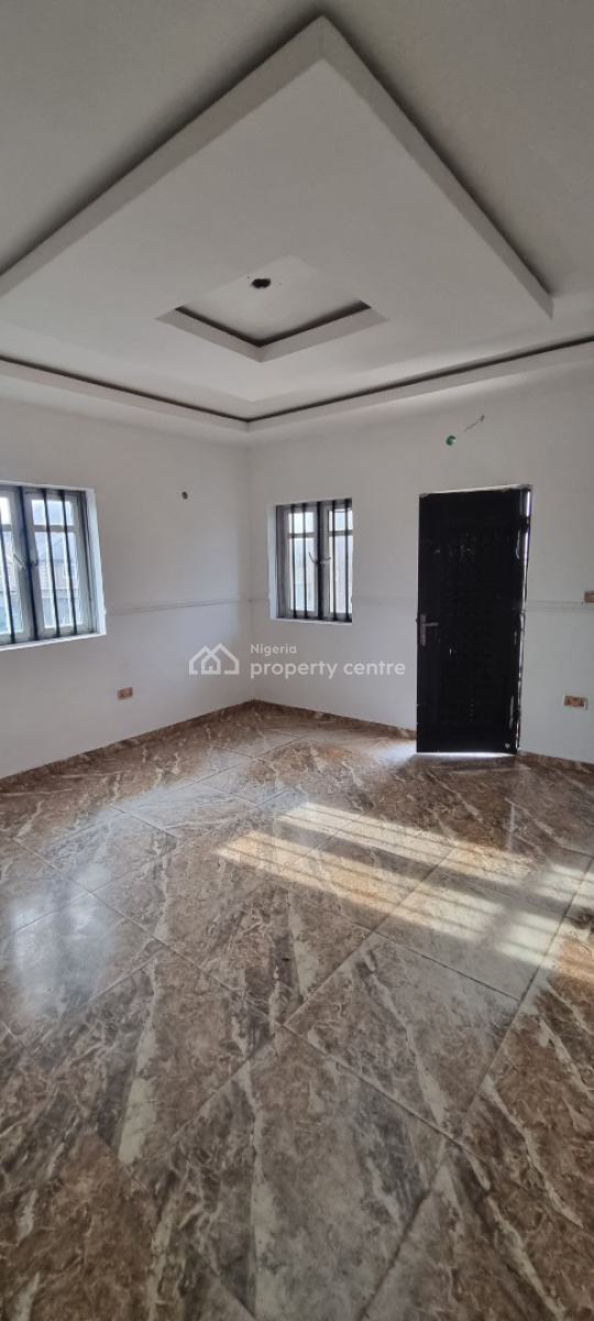 Spacious 2 Bedroom Flat on 2nd Floor, Off Okunajah Junction Atican Beach Estate Road, Lekki, Lagos, Flat / Apartment for Rent