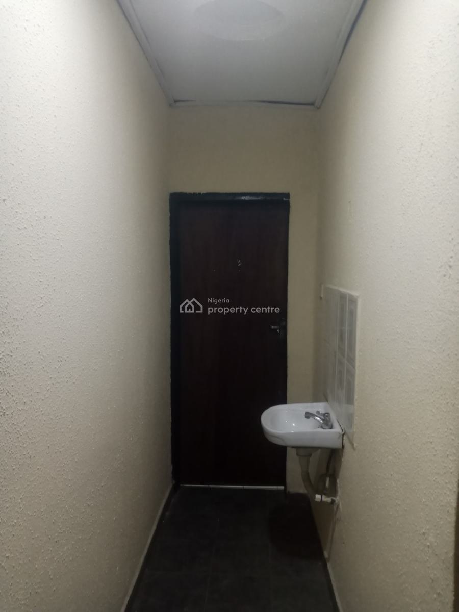 Clean Luxury Spacious 3 Bedroom Apartment, Wuse 2, Abuja, Flat / Apartment for Rent
