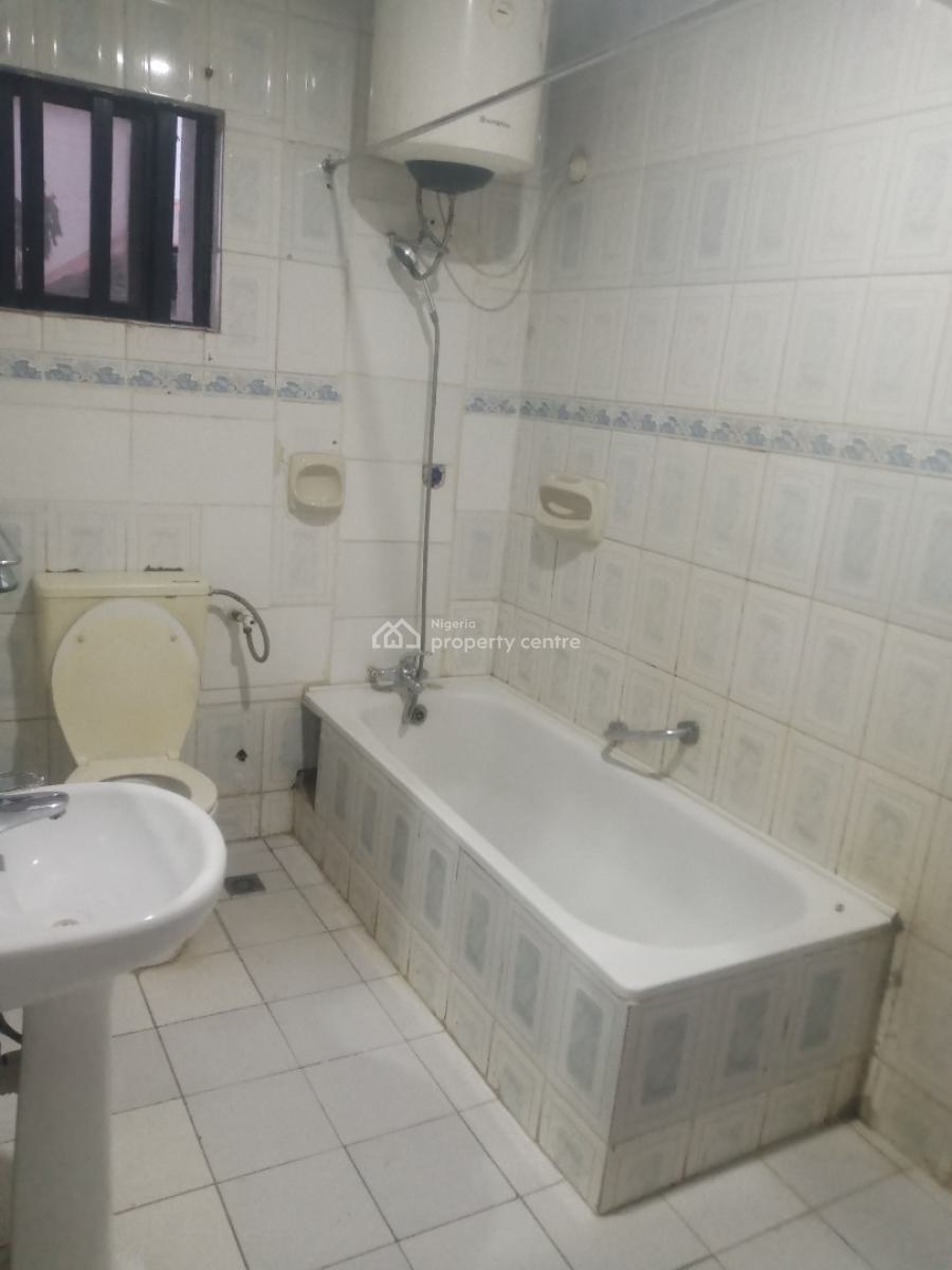 Clean Luxury Spacious 3 Bedroom Apartment, Wuse 2, Abuja, Flat / Apartment for Rent