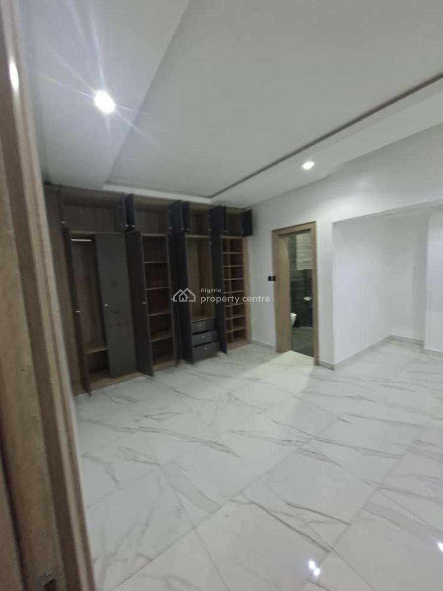 Tastefully Finished Spacious Standard Built 4 Bedrooms, Gilmor, Jahi, Abuja, Terraced Duplex for Rent