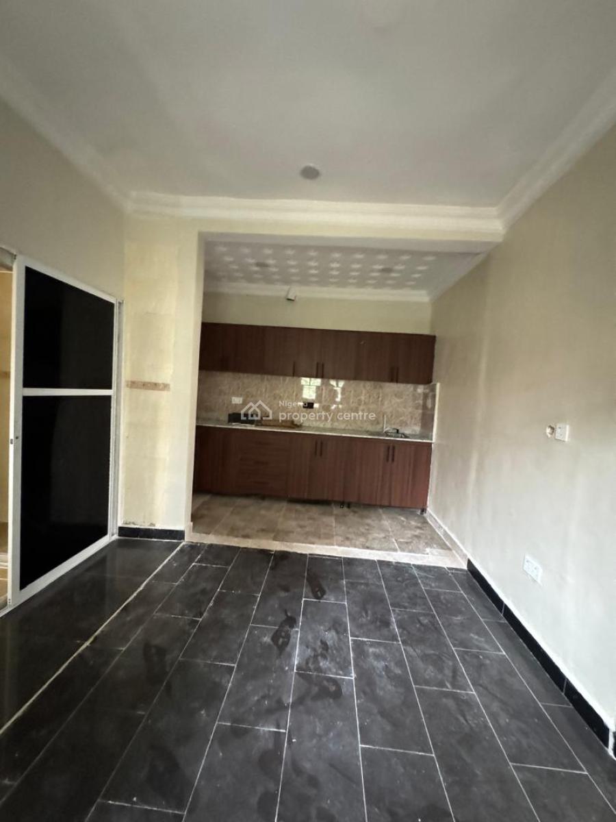 2 Bedroom Apartments, Lekki Phase 1, Lekki, Lagos, Flat / Apartment for Rent