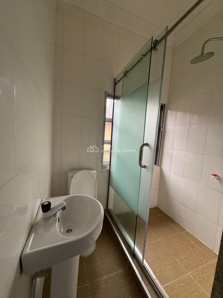 2 Bedroom Apartments, Lekki Phase 1, Lekki, Lagos, Flat / Apartment for Rent