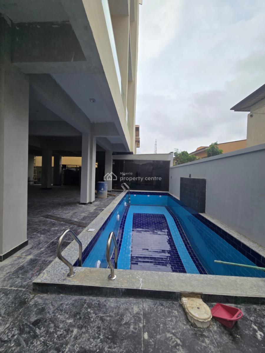 Exquisitely Finished 3 Bedroom Apartments  with Gym, Swimming Pool, Lekki Phase 1, Lekki, Lagos, Flat / Apartment for Sale