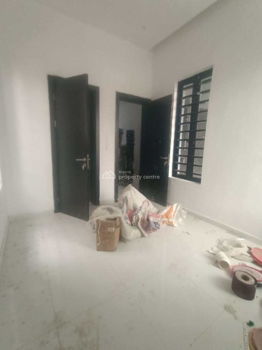 Standard and Homely 5bedroom Duplex, Thomas Estate, Ajah, Lagos, Flat / Apartment for Sale
