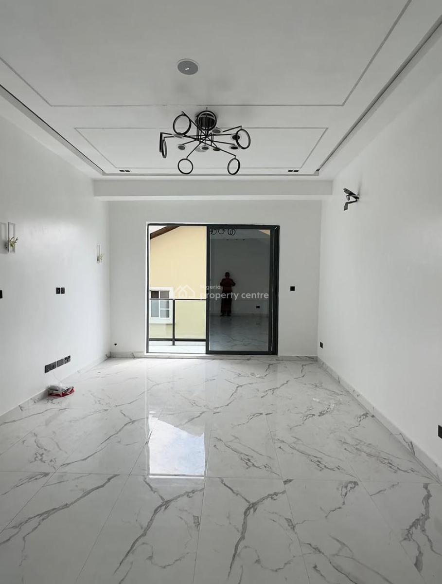 3 Bedroom Apartment, Lekki Phase 1, Lekki, Lagos, Flat / Apartment for Rent