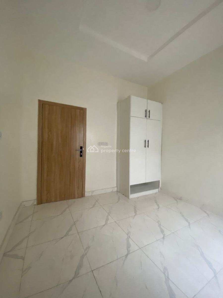 4 Bedroom Semi Detached with Bq, Vgc, Lekki, Lagos, Semi-detached Duplex for Sale