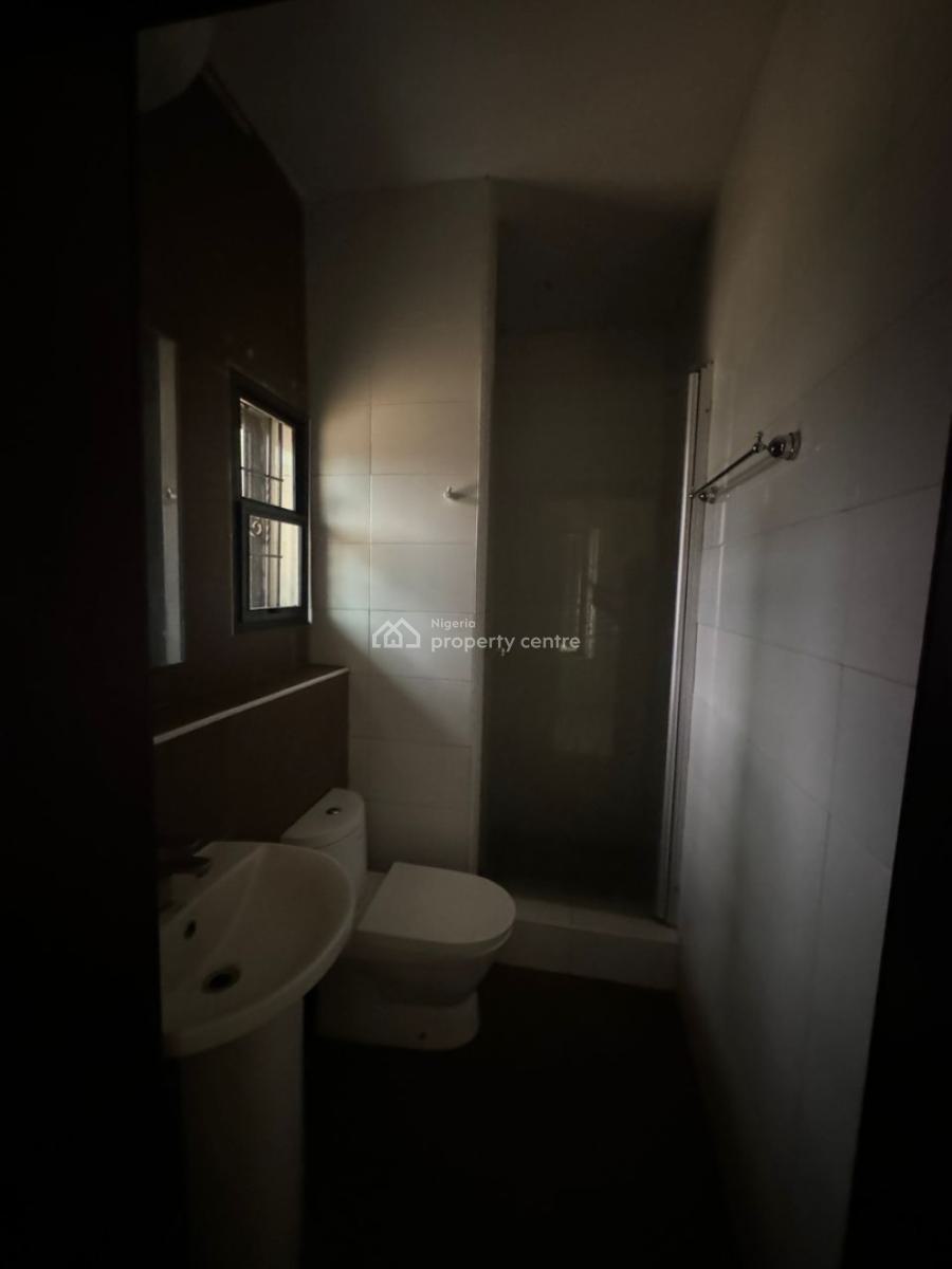 1 Bedroom Apartment, Lekki Phase 1, Lekki, Lagos, Flat / Apartment for Rent