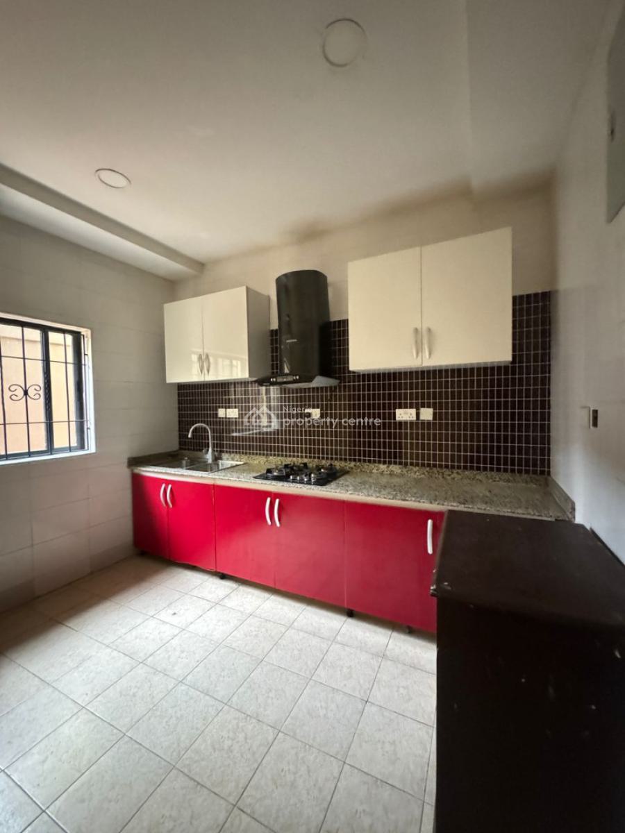 1 Bedroom Apartment, Lekki Phase 1, Lekki, Lagos, Flat / Apartment for Rent