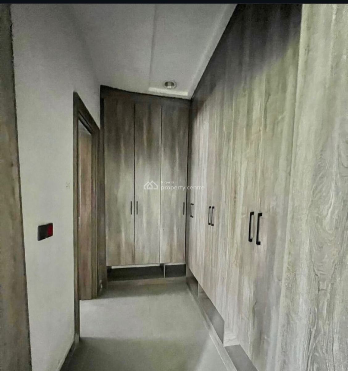 5 & 6-bedroom Terrace Duplexe, Guzape District, Abuja, Terraced Duplex for Sale
