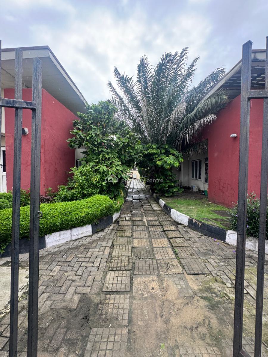 4 Bedroom Bungalow Fully Serviced Estate with Pool Gym Playground, Orchid Road, Lekki, Lagos, Semi-detached Bungalow for Sale