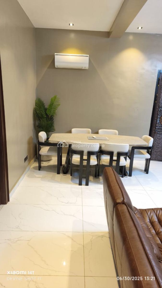 Luxury 2 Bedroom Penthouse with Bq in Secured Estate, Off Admiralty Road, Lekki Phase 1, Lekki, Lagos, Flat / Apartment for Sale