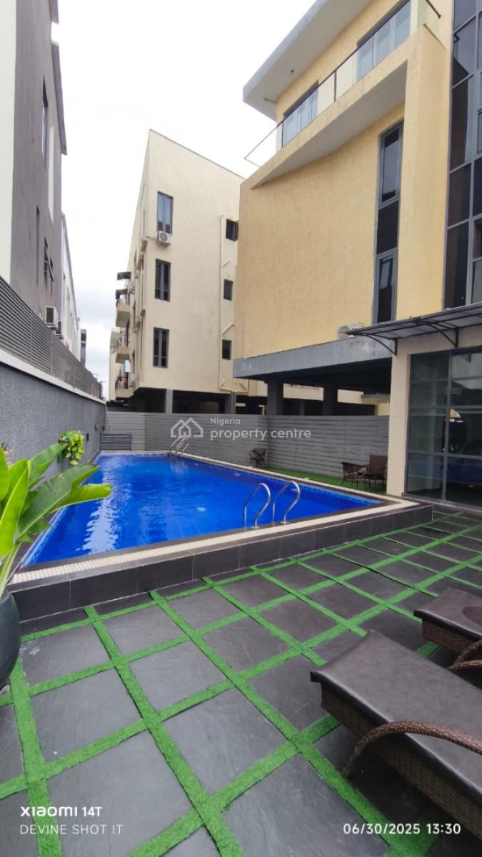 Luxury 2 Bedroom Penthouse with Bq in Secured Estate, Off Admiralty Road, Lekki Phase 1, Lekki, Lagos, Flat / Apartment for Sale