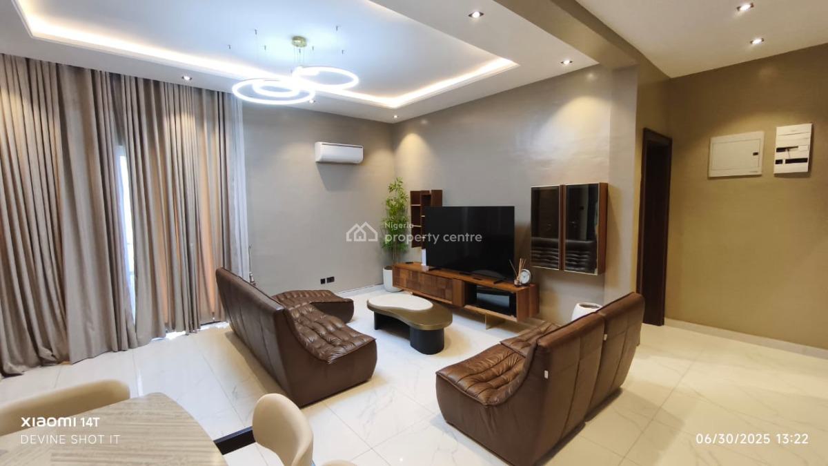 Luxury 2 Bedroom Penthouse with Bq in Secured Estate, Off Admiralty Road, Lekki Phase 1, Lekki, Lagos, Flat / Apartment for Sale
