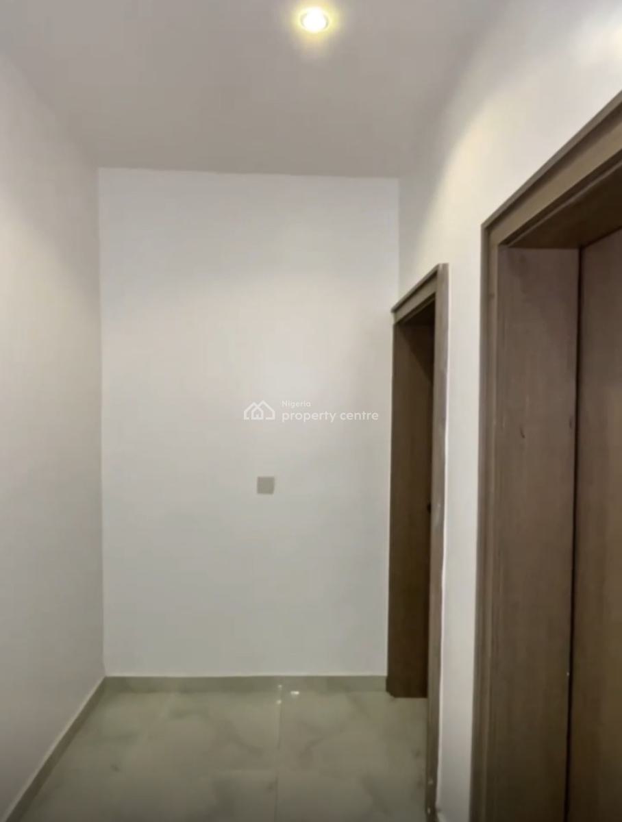 Brand New Clean 2 Bedroom Flat, 1st Floor, Tarred Road, Pay & Pack in, By Aso Radio, Katampe, Abuja, Flat / Apartment for Rent