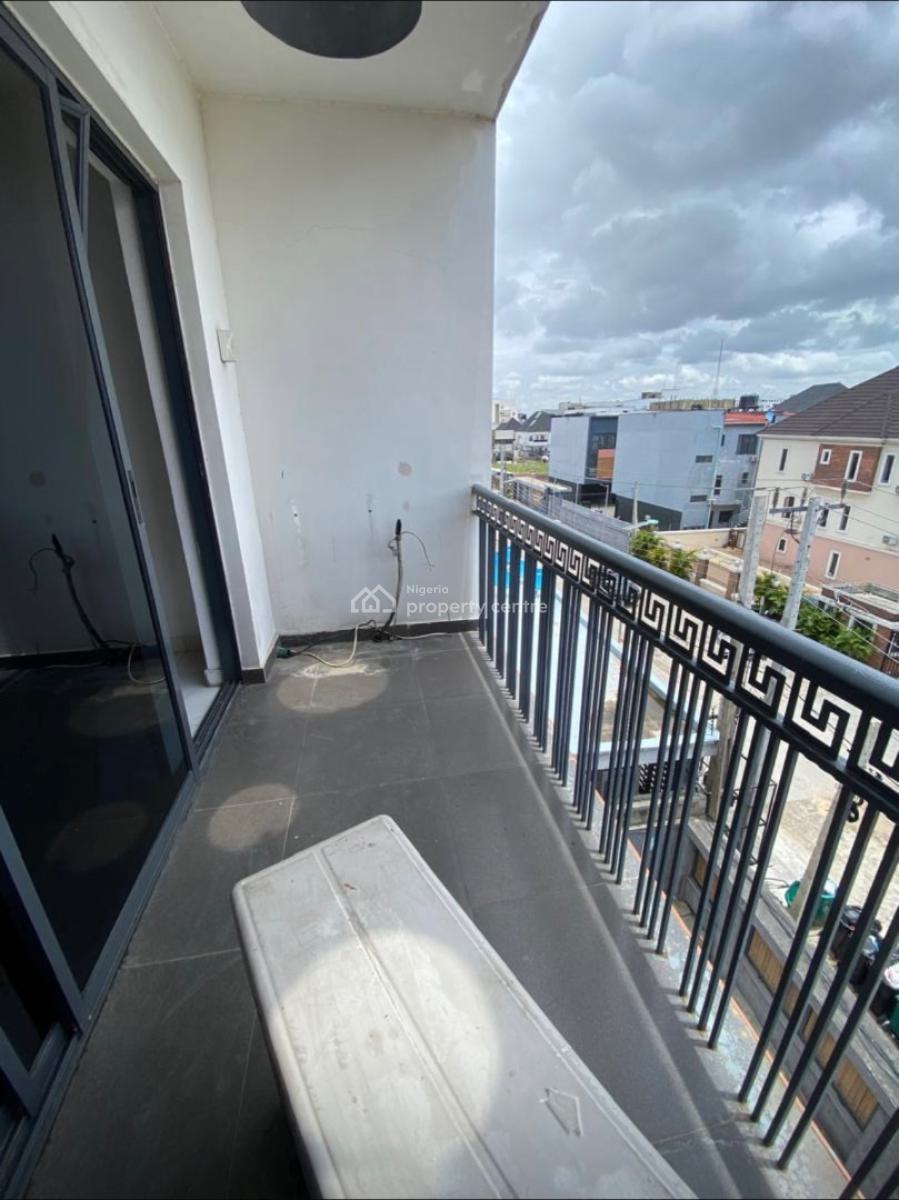 Discounted 2 Bedroom Apartment, Off Freedom Way, Lekki, Lagos, Flat / Apartment for Sale
