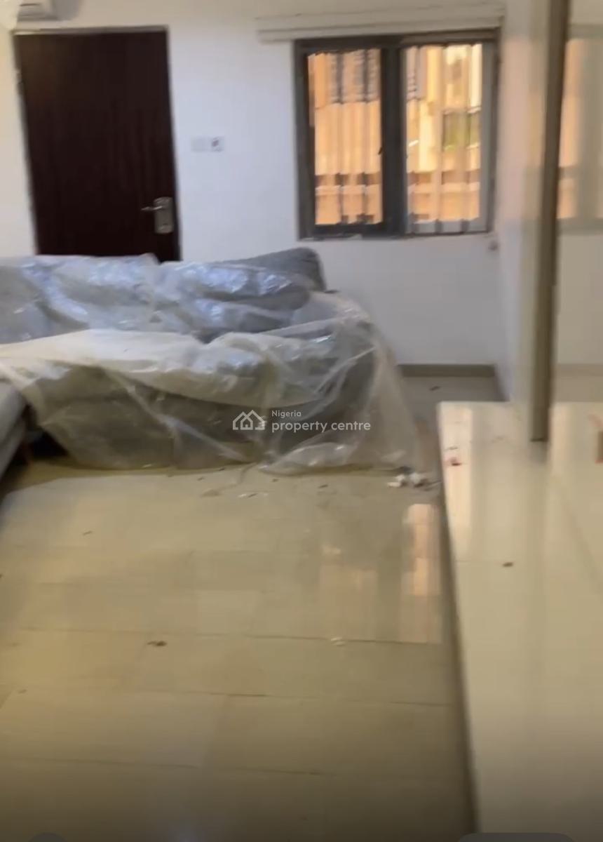 Luxury 3 Bedroom Flat, Fully Furnished, 1st Floor, Tarred Road, Area 2, Garki, Abuja, Flat / Apartment for Rent