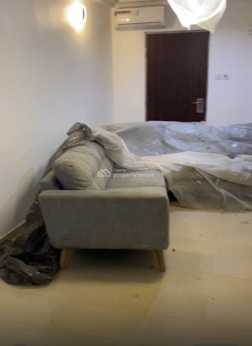 Luxury 3 Bedroom Flat, Fully Furnished, 1st Floor, Tarred Road, Area 2, Garki, Abuja, Flat / Apartment for Rent