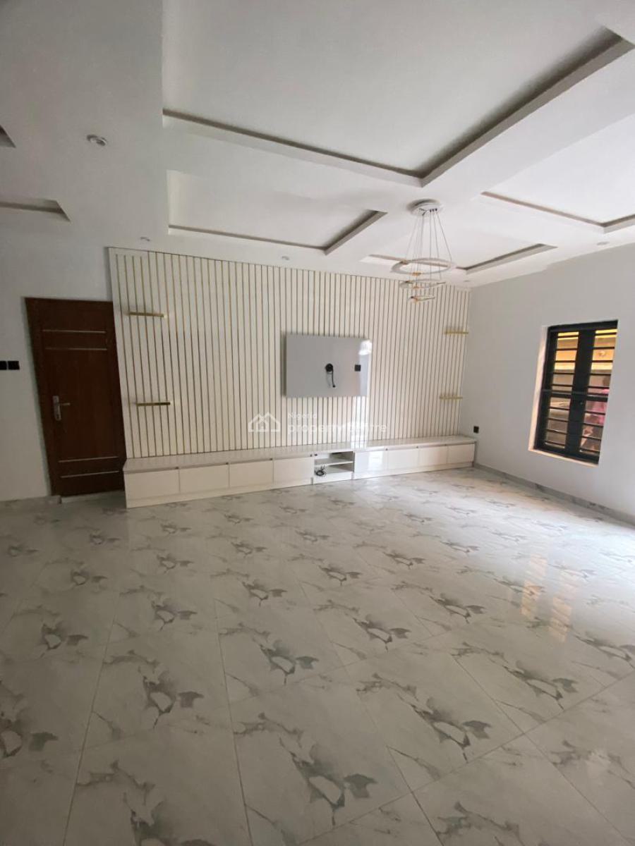 2 Bedroom Flat All Rooms Ensuite with Guest Toilet, Omole Phase 2, Ikeja, Lagos, Flat / Apartment for Rent