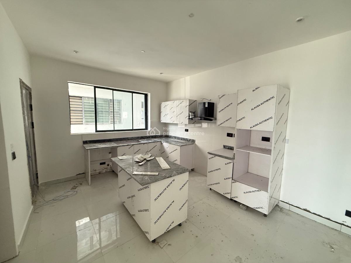 Brand New Four Bedroom Terrace with a Bq, Lekki Phase 1, Lekki, Lagos, Terraced Duplex for Sale