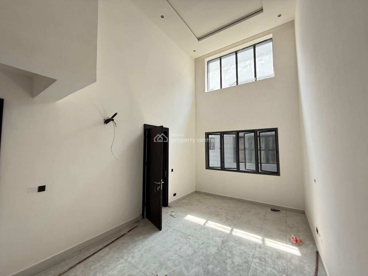 Brand New Four Bedroom Terrace with a Bq, Lekki Phase 1, Lekki, Lagos, Terraced Duplex for Sale