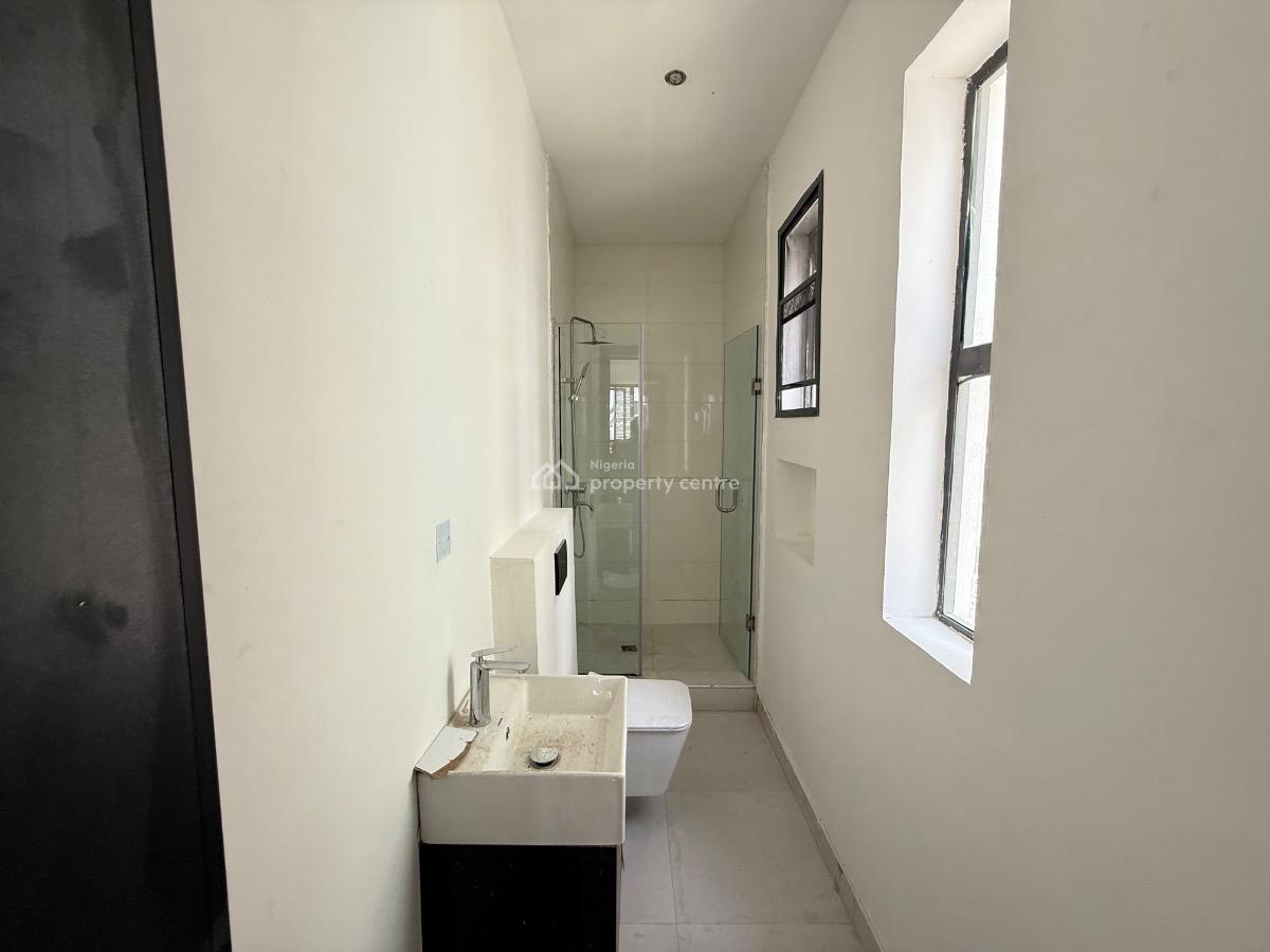 Brand New Four Bedroom Terrace with a Bq, Lekki Phase 1, Lekki, Lagos, Terraced Duplex for Sale