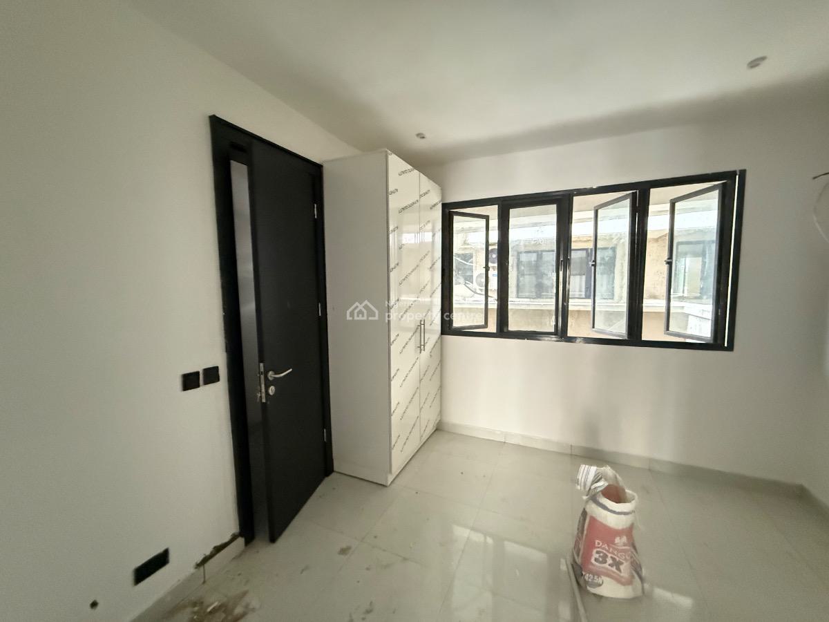 Brand New Four Bedroom Terrace with a Bq, Lekki Phase 1, Lekki, Lagos, Terraced Duplex for Sale