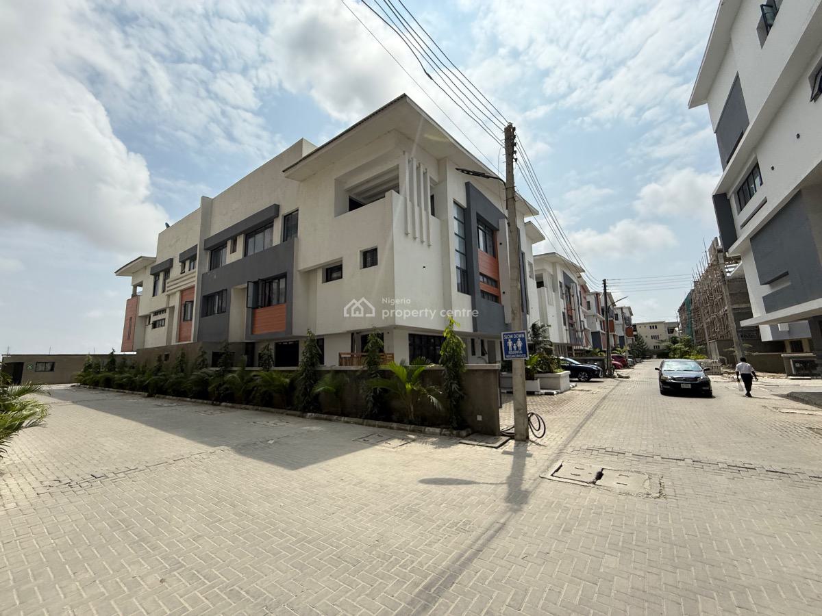 Brand New Four Bedroom Terrace with a Bq, Lekki Phase 1, Lekki, Lagos, Terraced Duplex for Sale