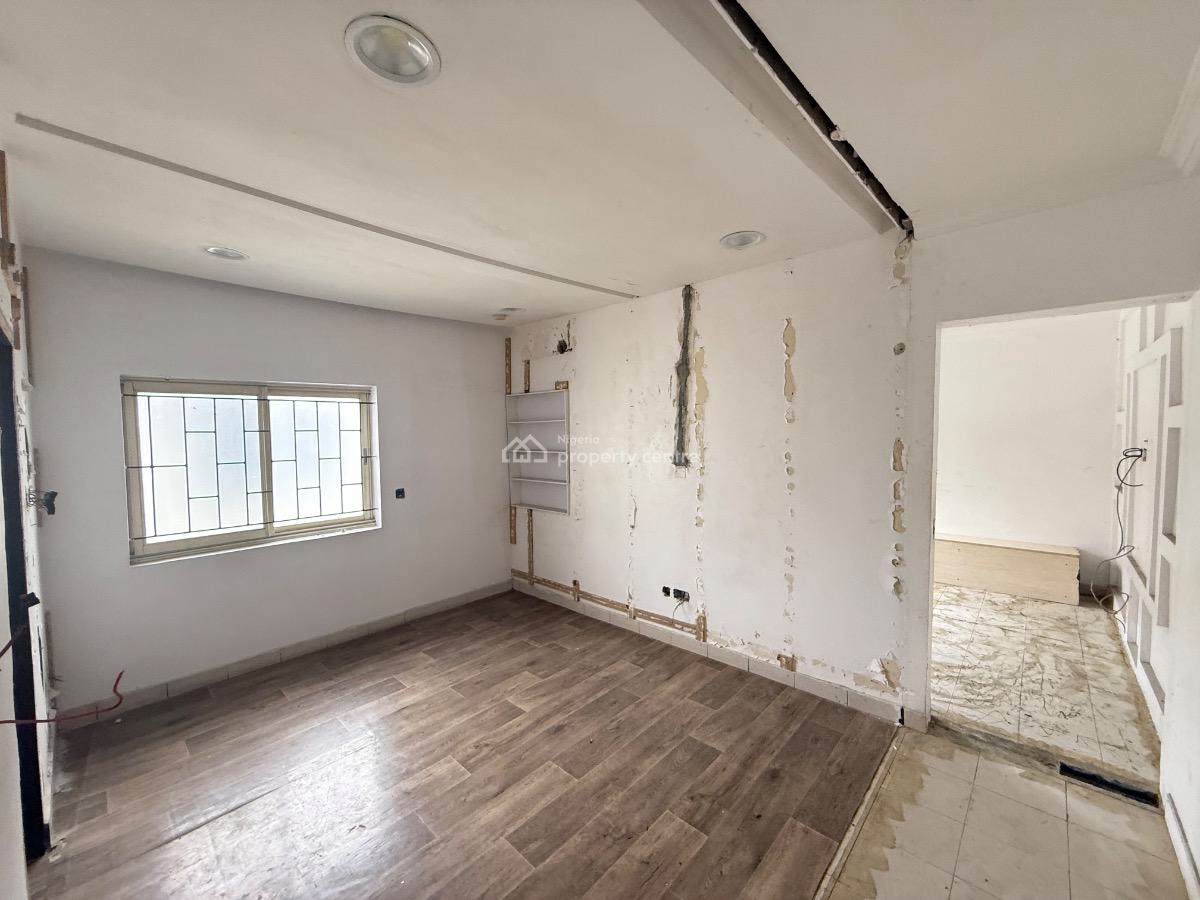 Premium Commercial Semi Detached Duplex on a Busy Road, Lekki Phase 1, Lekki, Lagos, House for Rent