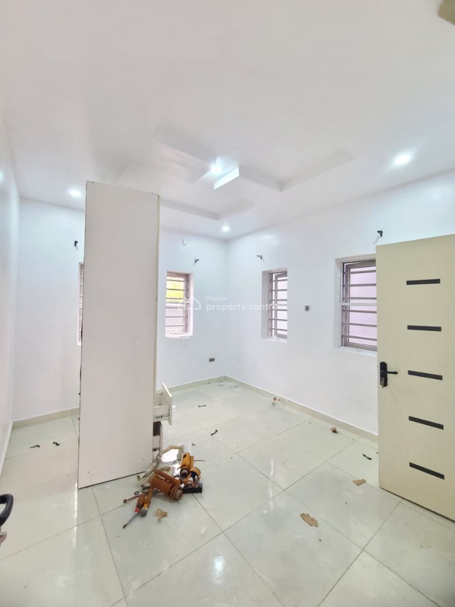 Standard and Spacious 2 Bedroom Flat, Westwood Estate, Ajah, Lagos, Flat / Apartment for Rent