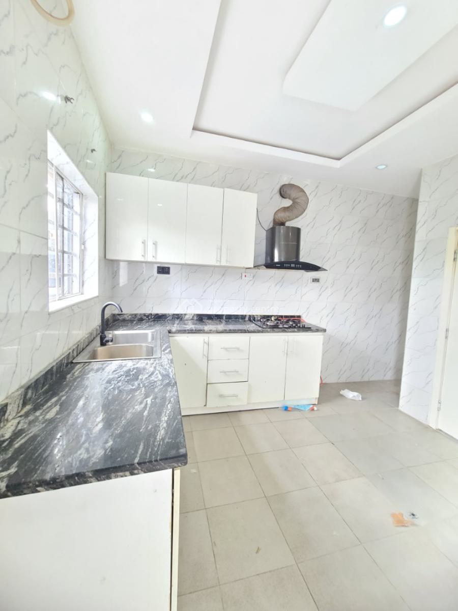 Standard and Spacious 2 Bedroom Flat, Westwood Estate, Ajah, Lagos, Flat / Apartment for Rent