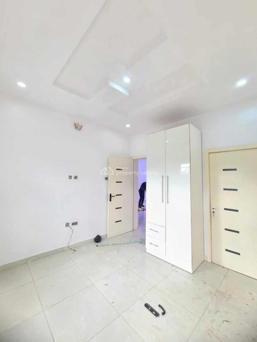 Standard and Spacious 2 Bedroom Flat, Westwood Estate, Ajah, Lagos, Flat / Apartment for Rent