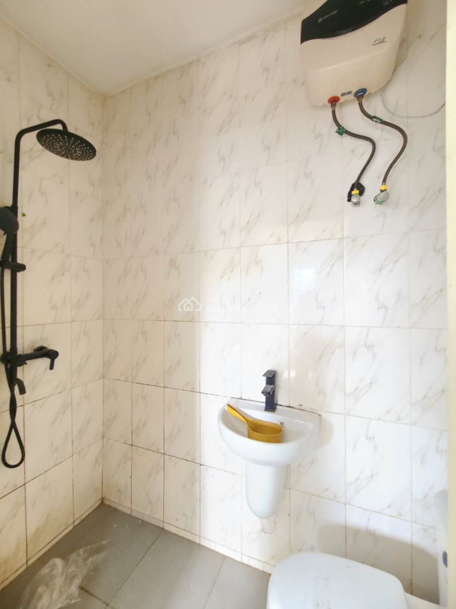 Standard and Spacious 2 Bedroom Flat, Westwood Estate, Ajah, Lagos, Flat / Apartment for Rent