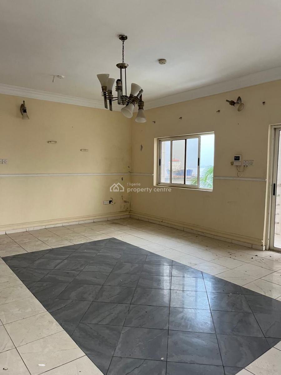 Spacious 3 Bedroom Apartment, Victoria Island (vi), Lagos, Flat / Apartment for Rent