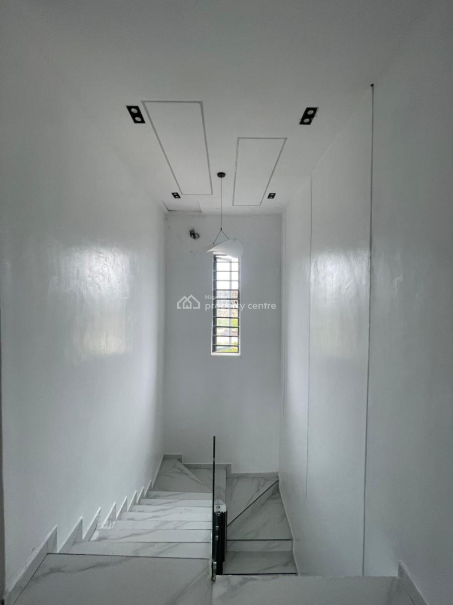 Aesthetically Pleasing 4 Bedroom Semi-detached Duplex with Bq, Ajah, Lagos, Semi-detached Duplex for Sale