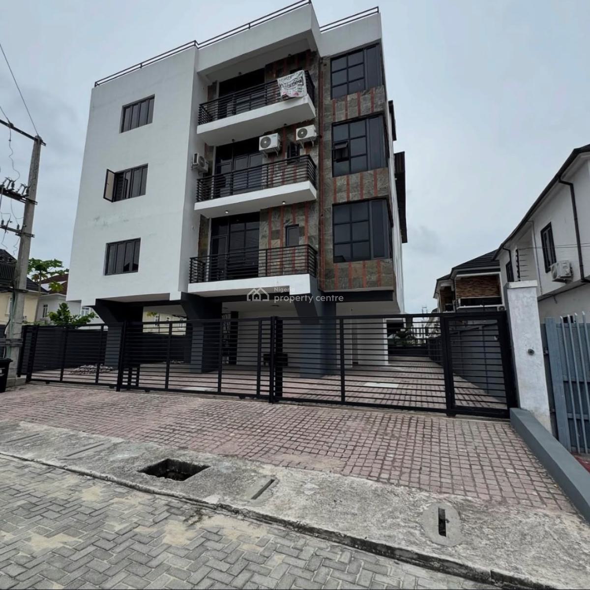 2bedrooms Apartment with Bq, Agungi, Lekki, Lagos, Flat / Apartment for Sale
