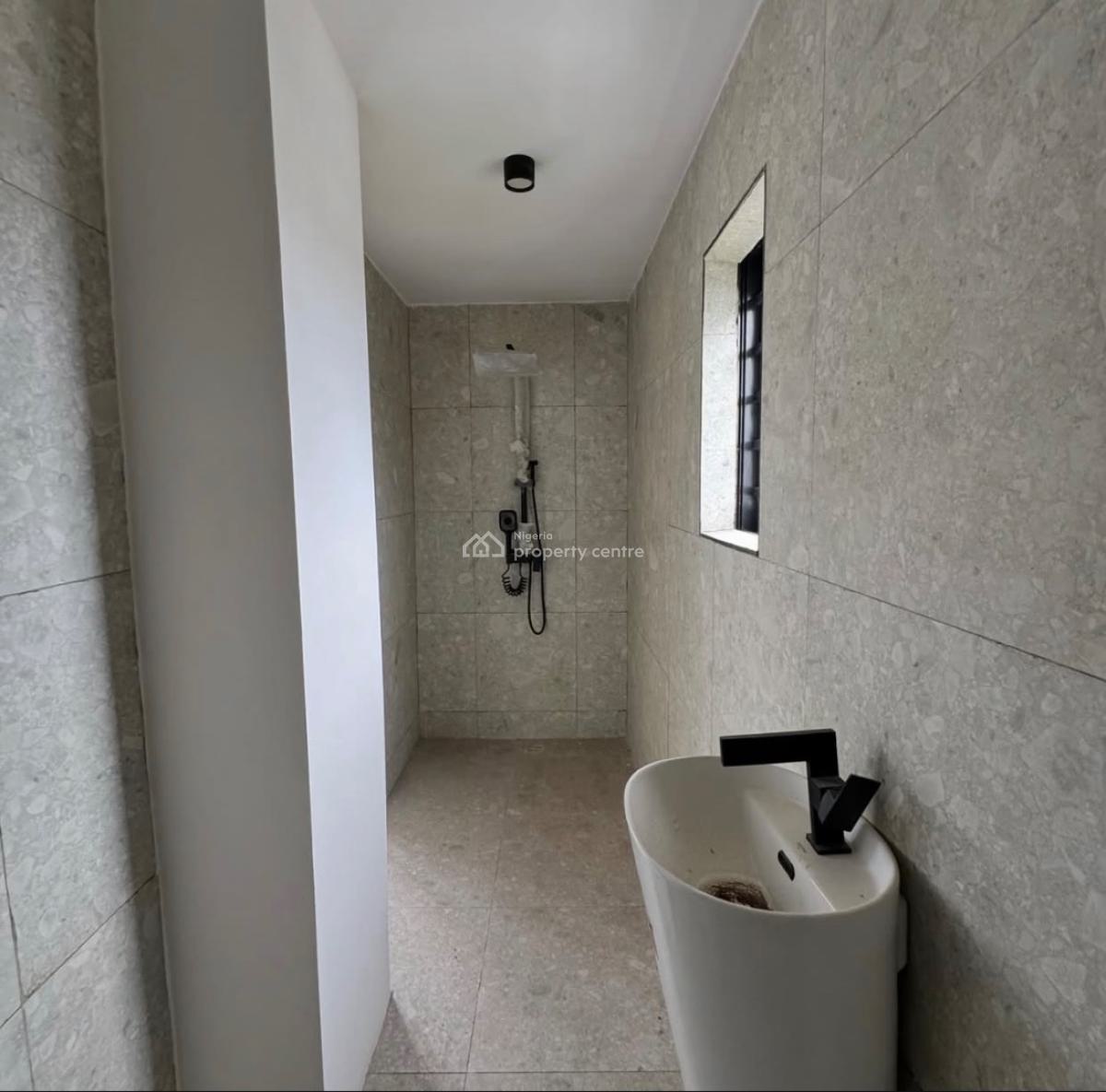 2bedrooms Apartment with Bq, Agungi, Lekki, Lagos, Flat / Apartment for Sale