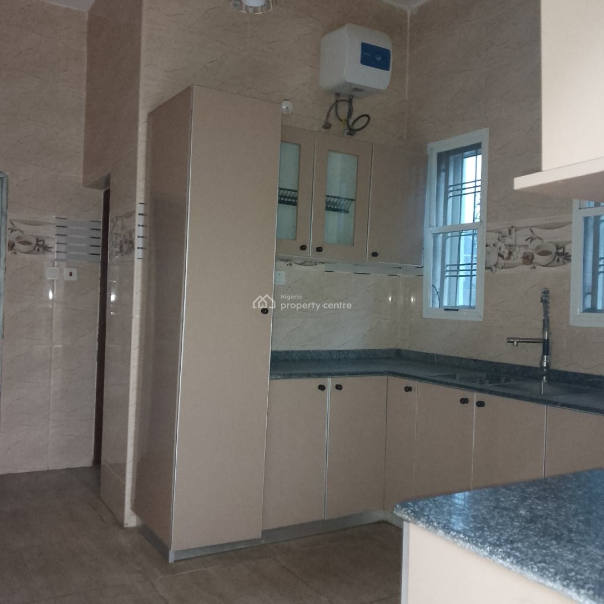 Beautiful 4-bedroom with Fitted Kitchen, Jahi, Abuja, Semi-detached Duplex for Rent