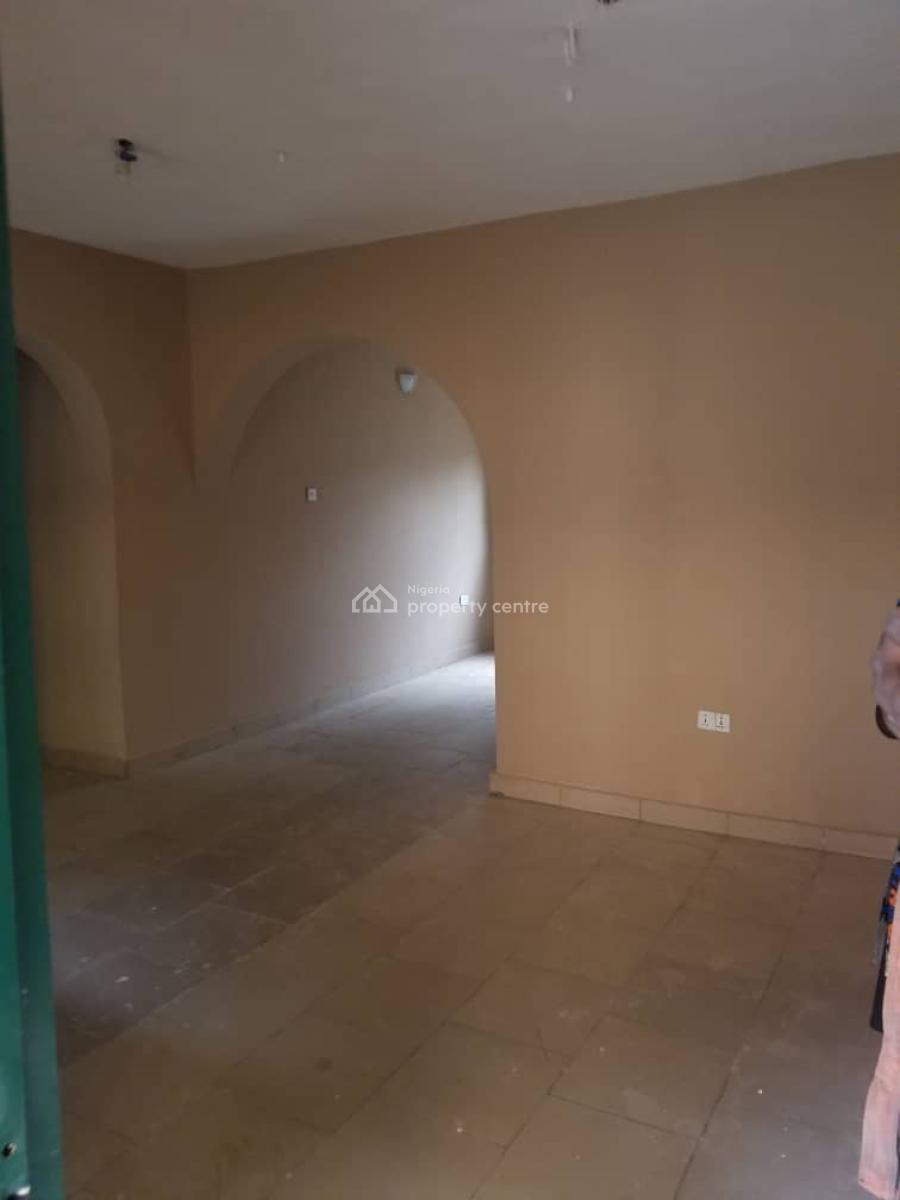 One Bed & Two Bedrooms Apartments Matogun / Alagbado, 1 Adesegun Bawala Avenue, Nylon Bus Stop, Matogun, Olambe, Ifo, Ogun, Mini Flat (room and Parlour) for Rent