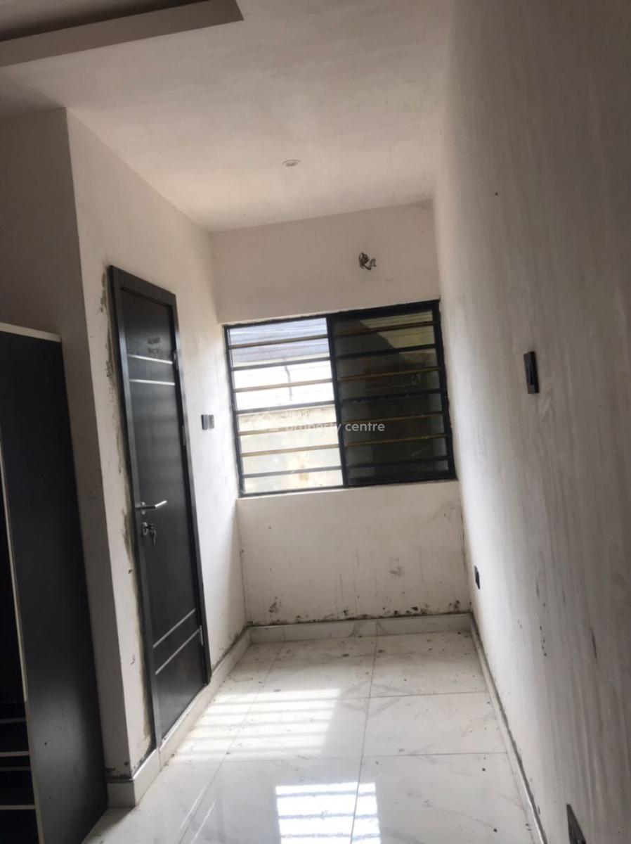 Luxury Two Bedroom Apartment Just 2mins Walk From Express, Awoyaya, Ibeju Lekki, Lagos, Flat / Apartment for Rent