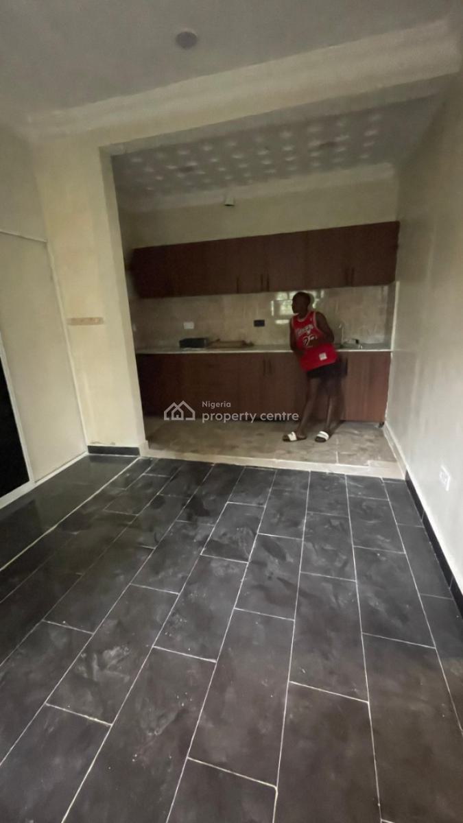 Mini Flat & 2-bed Apartment -- Lekki Phase 1, Lekki Phase 1, Lekki, Lagos, Flat / Apartment for Rent