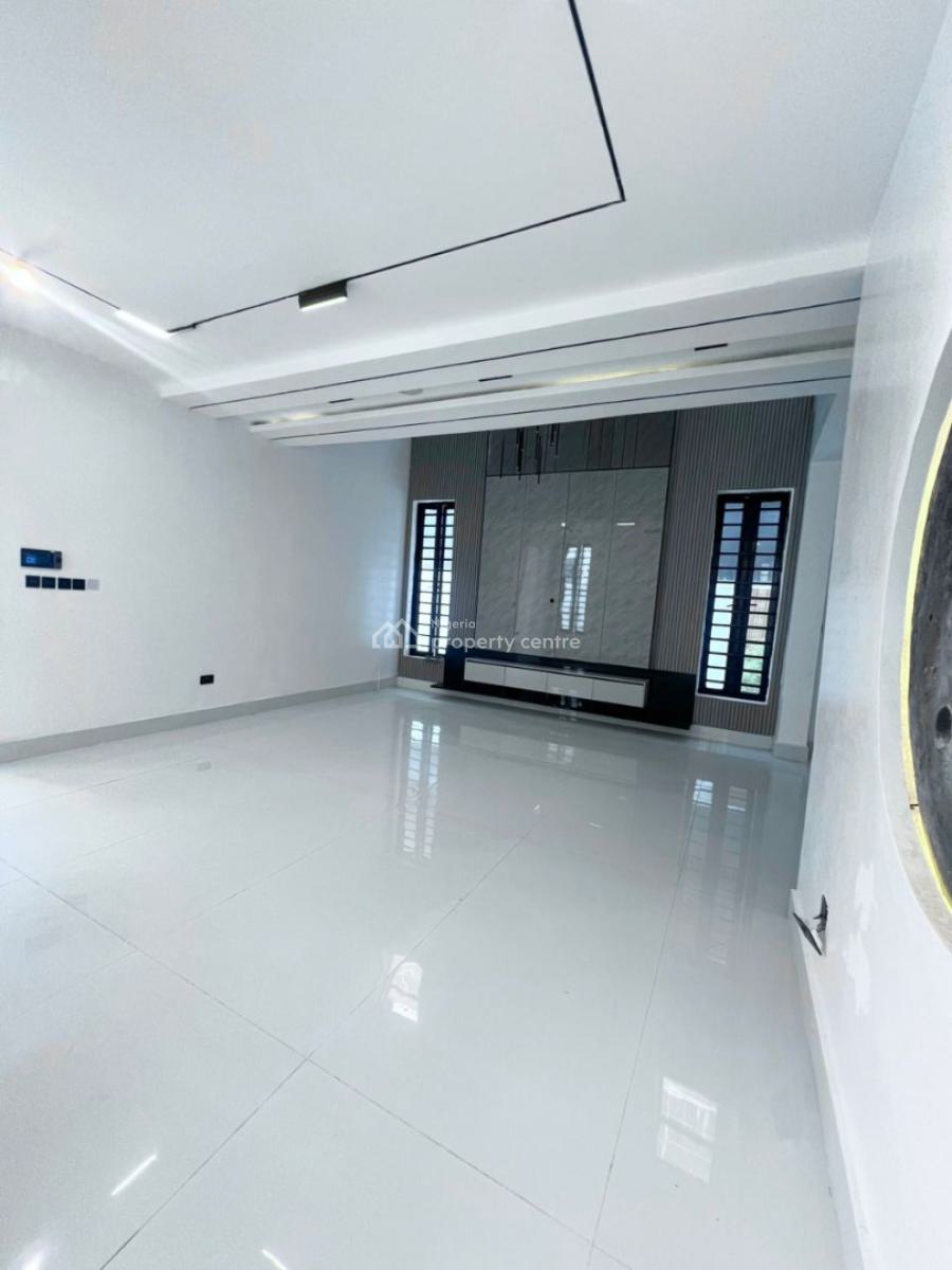 Luxury 5bedroom Fully Detached Duplex, Water Heater - [ ] Heat Extractor - ⁠[ ] Bq - ⁠[ ] Cinema  - ⁠[ ] Swim, Lekki Phase 1, Lekki, Lagos, Detached Duplex for Sale