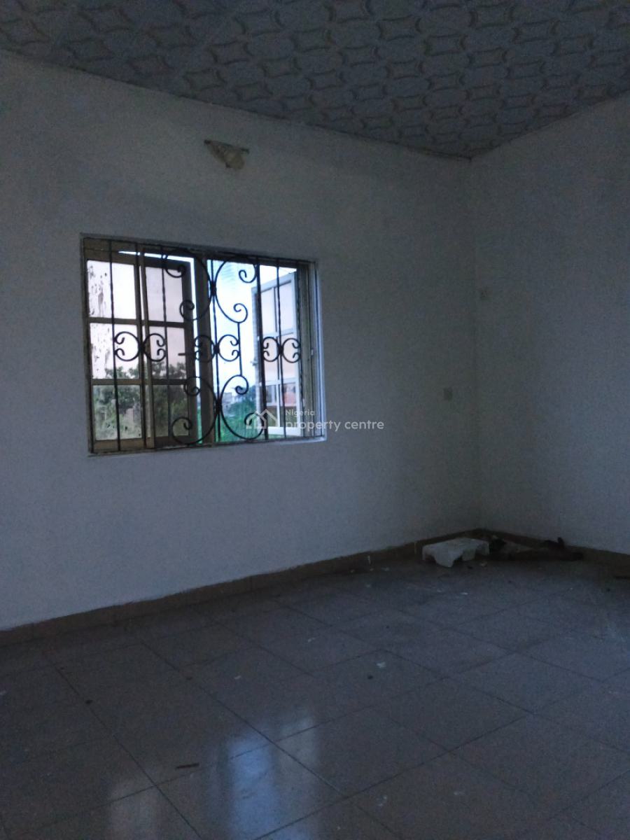 a Lovely Spacious Room Self Contain in a 3bedrooms Upstairs Shared, Peace Estate Badore Road, Badore, Ajah, Lagos, Self Contain (single Rooms) for Rent