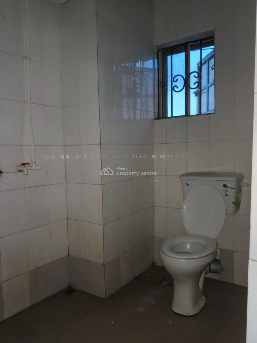a Lovely Spacious Room Self Contain in a 3bedrooms Upstairs Shared, Peace Estate Badore Road, Badore, Ajah, Lagos, Self Contain (single Rooms) for Rent