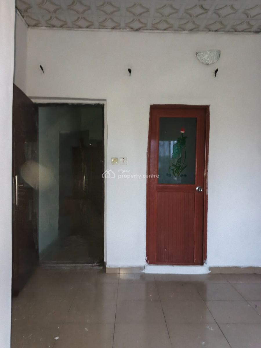 a Lovely Spacious Room Self Contain in a 3bedrooms Upstairs Shared, Peace Estate Badore Road, Badore, Ajah, Lagos, Self Contain (single Rooms) for Rent
